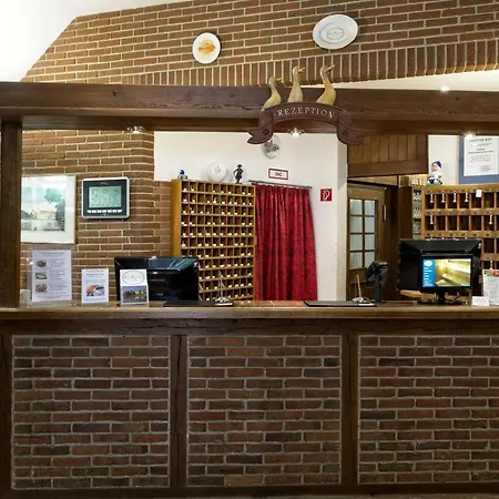 מלון Rheinsberg Am See 4*