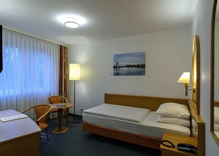 Otel Rheinsberg Am See Berlin